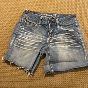 American 💗Eagle Women’s MIDI  Jean shorts 0